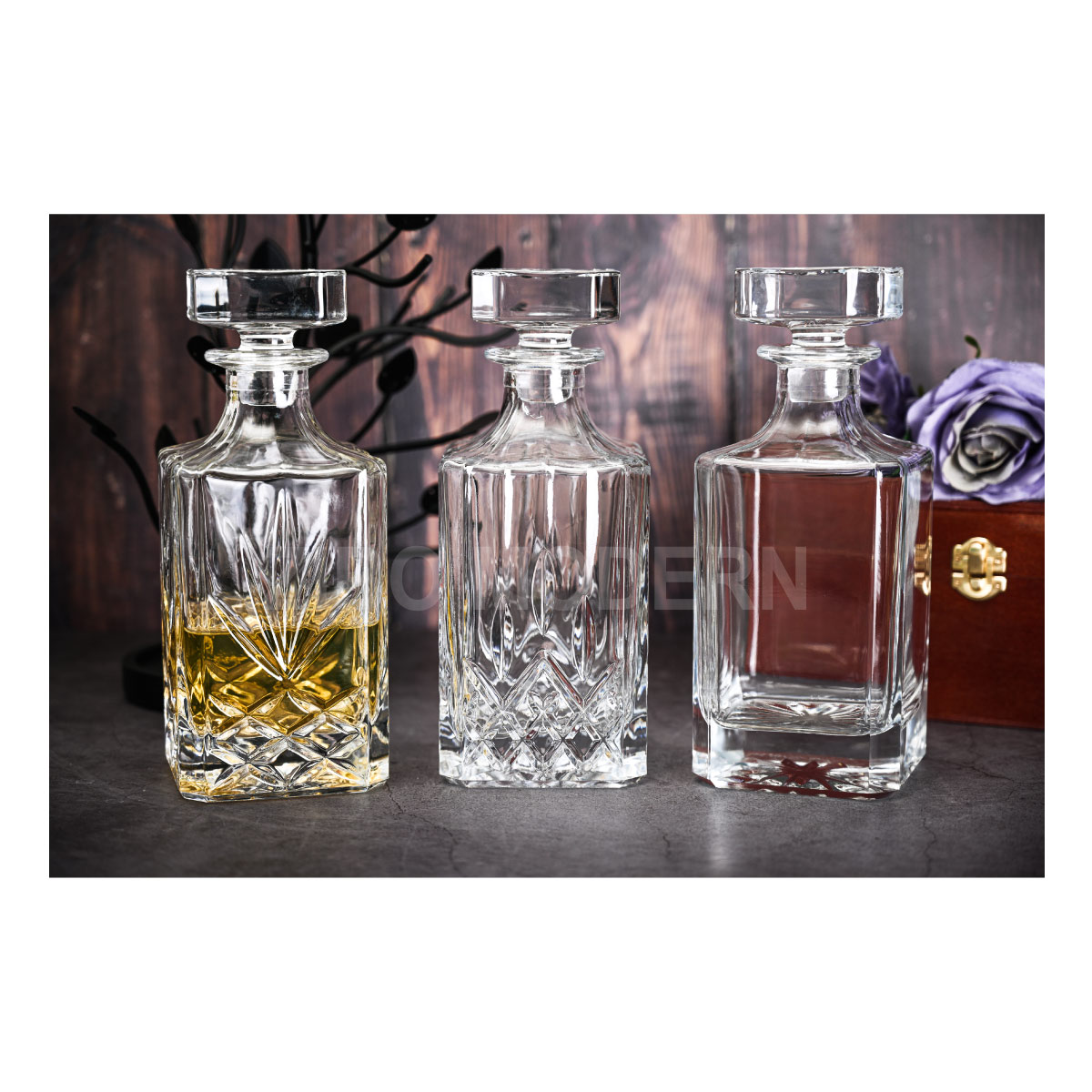 High Quality 23 Oz Crystal Glass Super Clarity Whisky Decanter